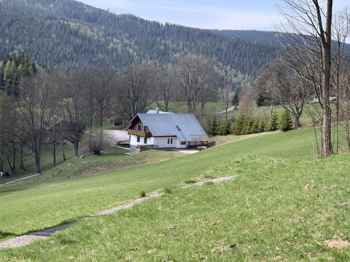 Chata Novy Svet Strážné المظهر الخارجي الصورة